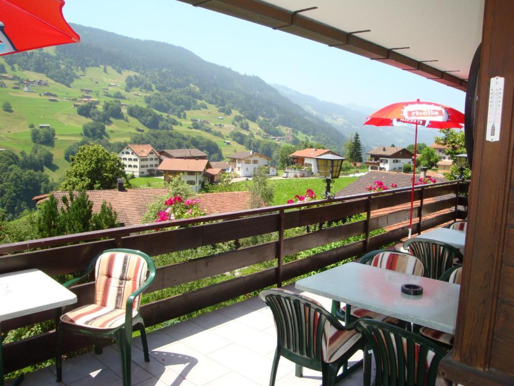 Saas im Prattigau Hotel Old-Jnn מראה חיצוני תמונה