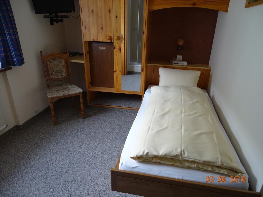 Saas im Prattigau Hotel Old-Jnn חדר תמונה